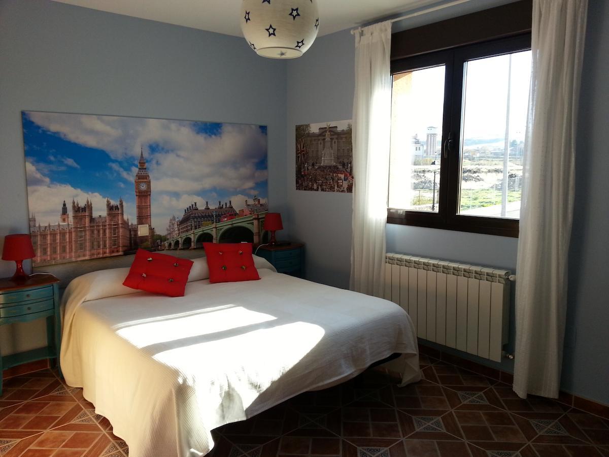 Hotel Rural La Casa Del Tio Telesforo Trescasas Kültér fotó