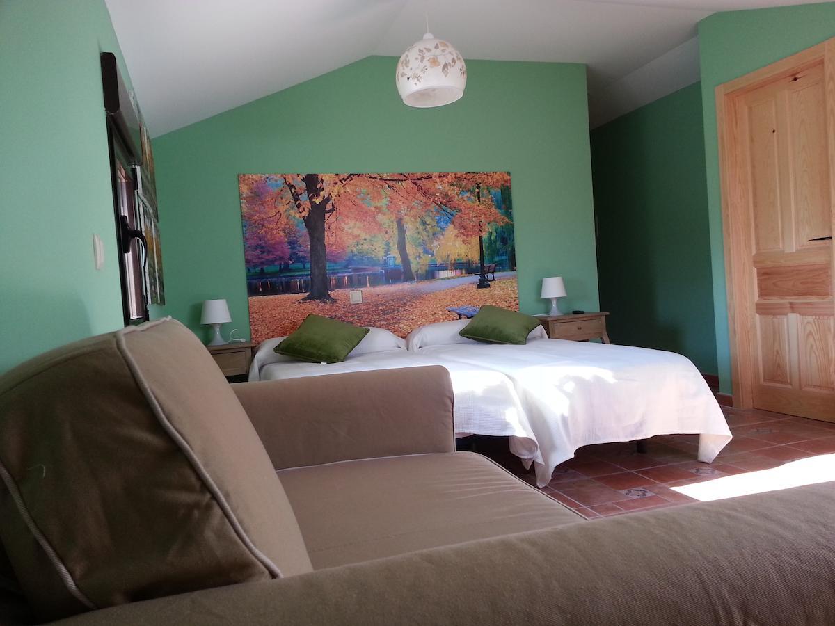 Hotel Rural La Casa Del Tio Telesforo Trescasas Szoba fotó